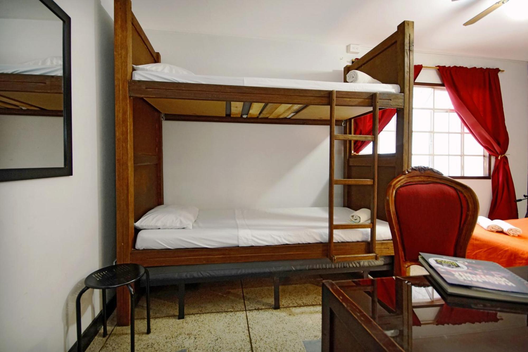 Ding-dong Hostel